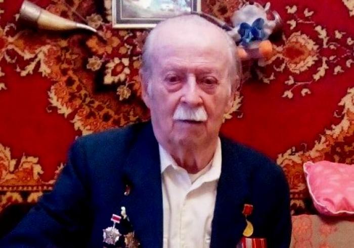 Архангельские росгвардейцы поздравили ветерана войск национальной гвардии с 92-летием
